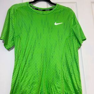 Nike dri fit running athletic tee shirt
